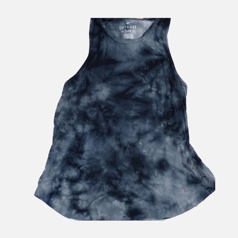 Soft and Sexy AE tank awesome summer top